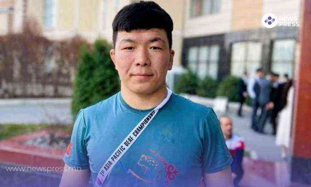 Н.Бат-Эрдэнэ дэлхийн аварга боллоо