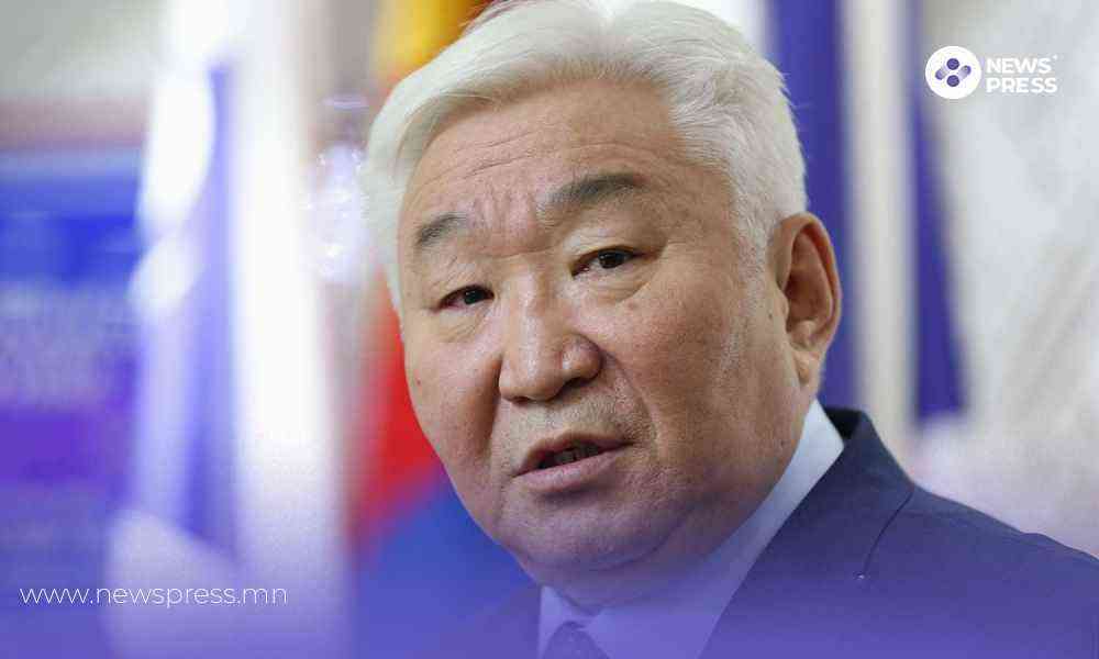 Э.Бат-Үүл: МАНАН манай намыг албан тушаалд шунах галзуутай болгосон...